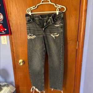 American Eagle Outfitters Black Distressed Cropped Jeans